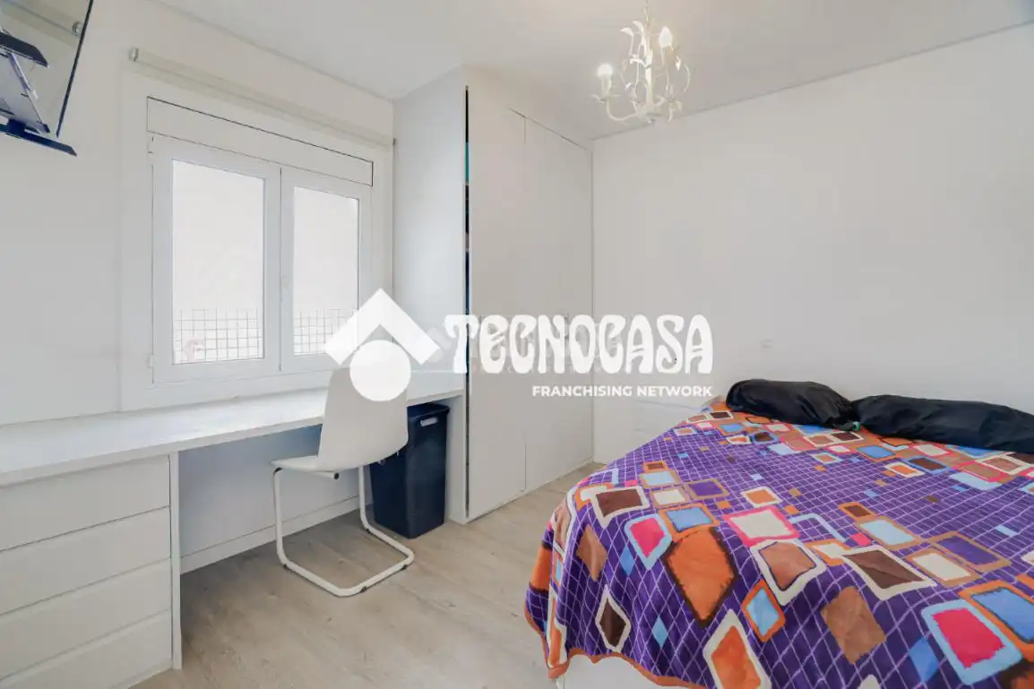 Schlafzimmer von Wohnung zum Verkauf in Badalona mit Terrasse