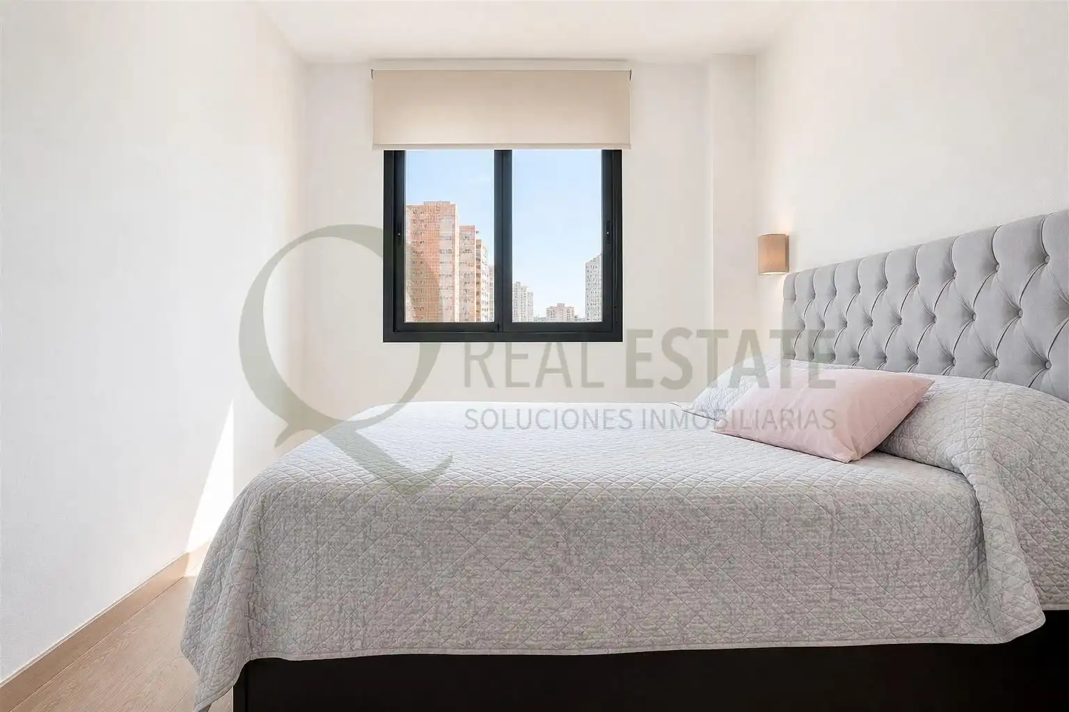 Bedroom of Flat for sale in Alicante / Alacant  with Air Conditioner, Heating and Private garden