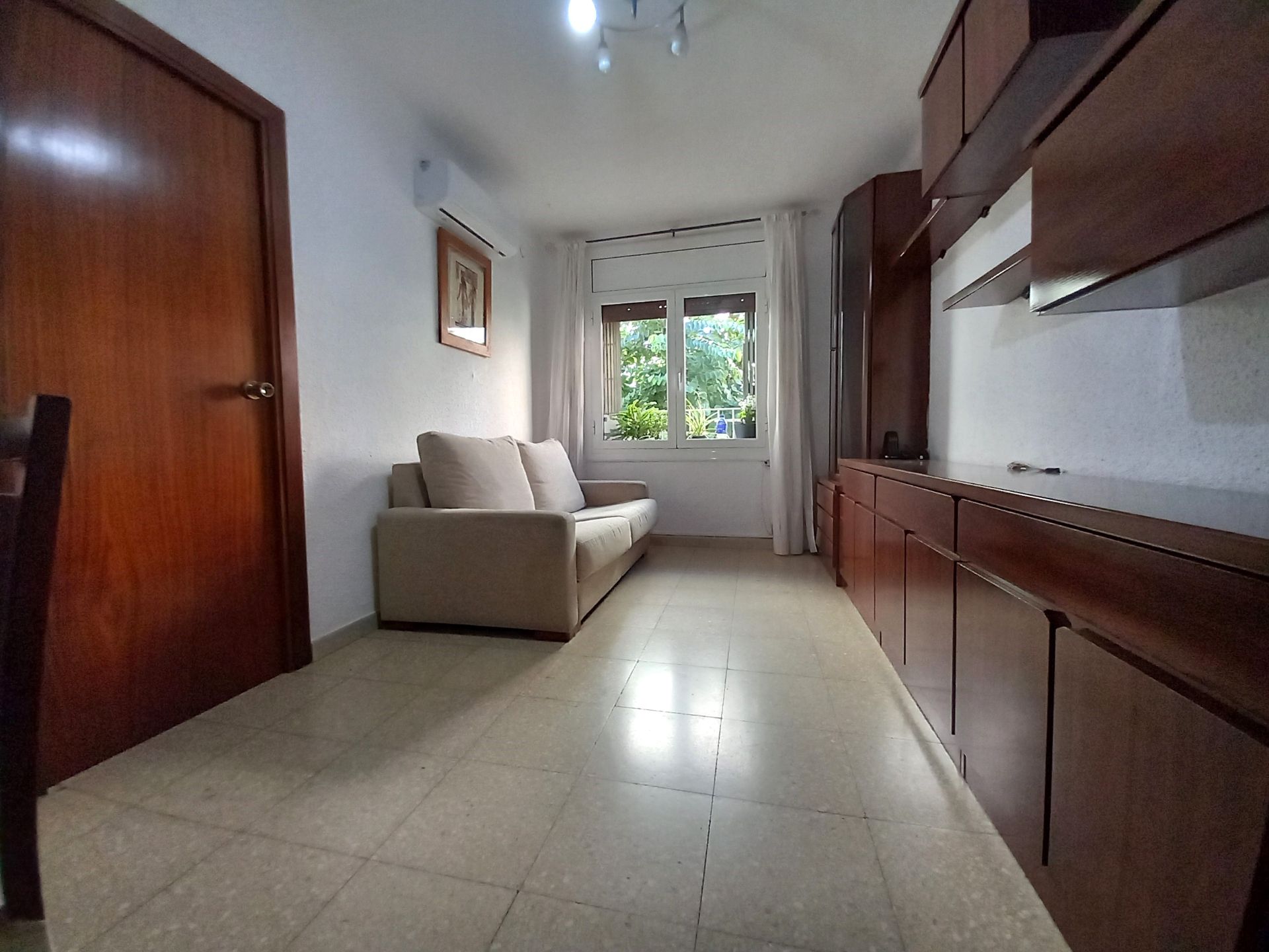 Living room of Flat for sale in Cornellà de Llobregat  with Air Conditioner