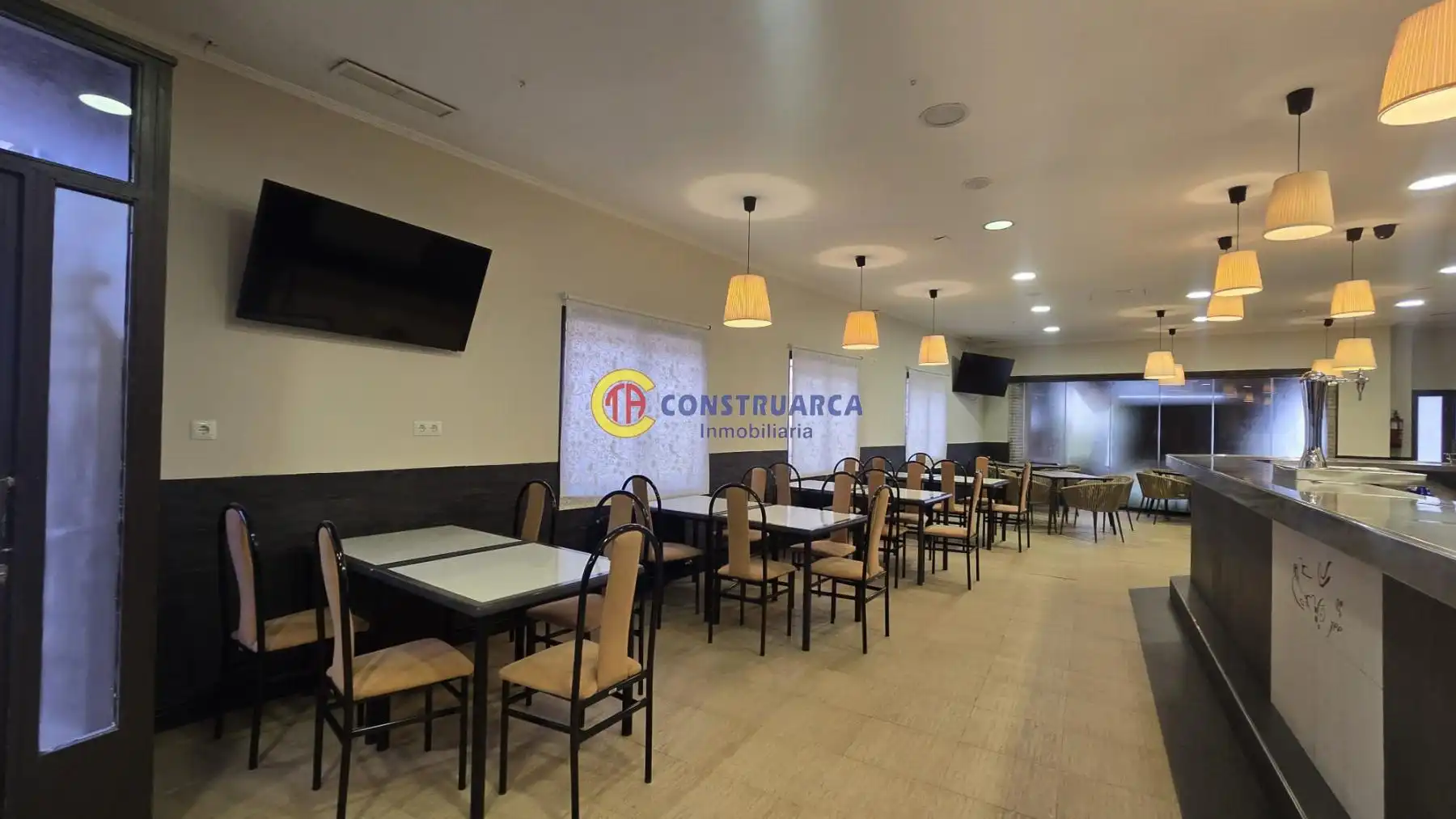 Buildings for sale in La Pueblanueva