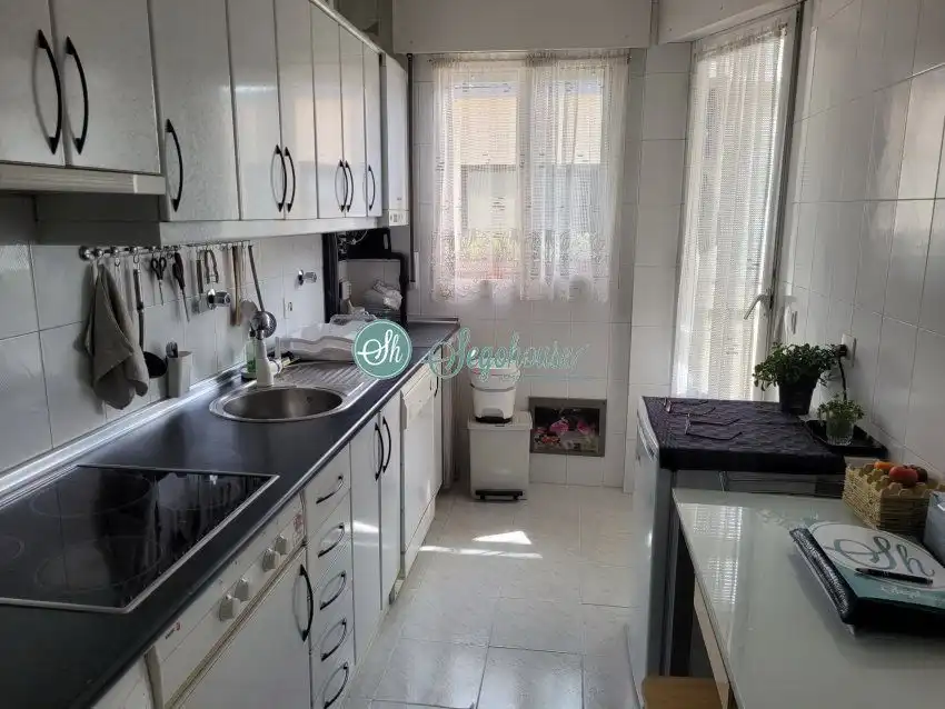 Cocina de Piso en venta en La Lastrilla  con Calefacción y Terraza