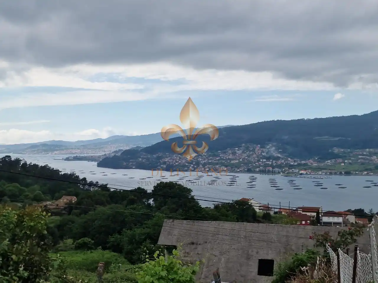 Houses for sale in Redondela  with Private garden and Storage room