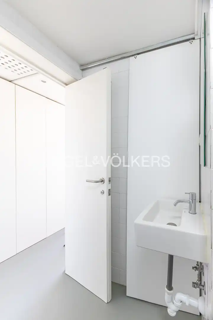 Badezimmer von Wohnung zur Miete in Madrid mit Klimaanlage und Heizung