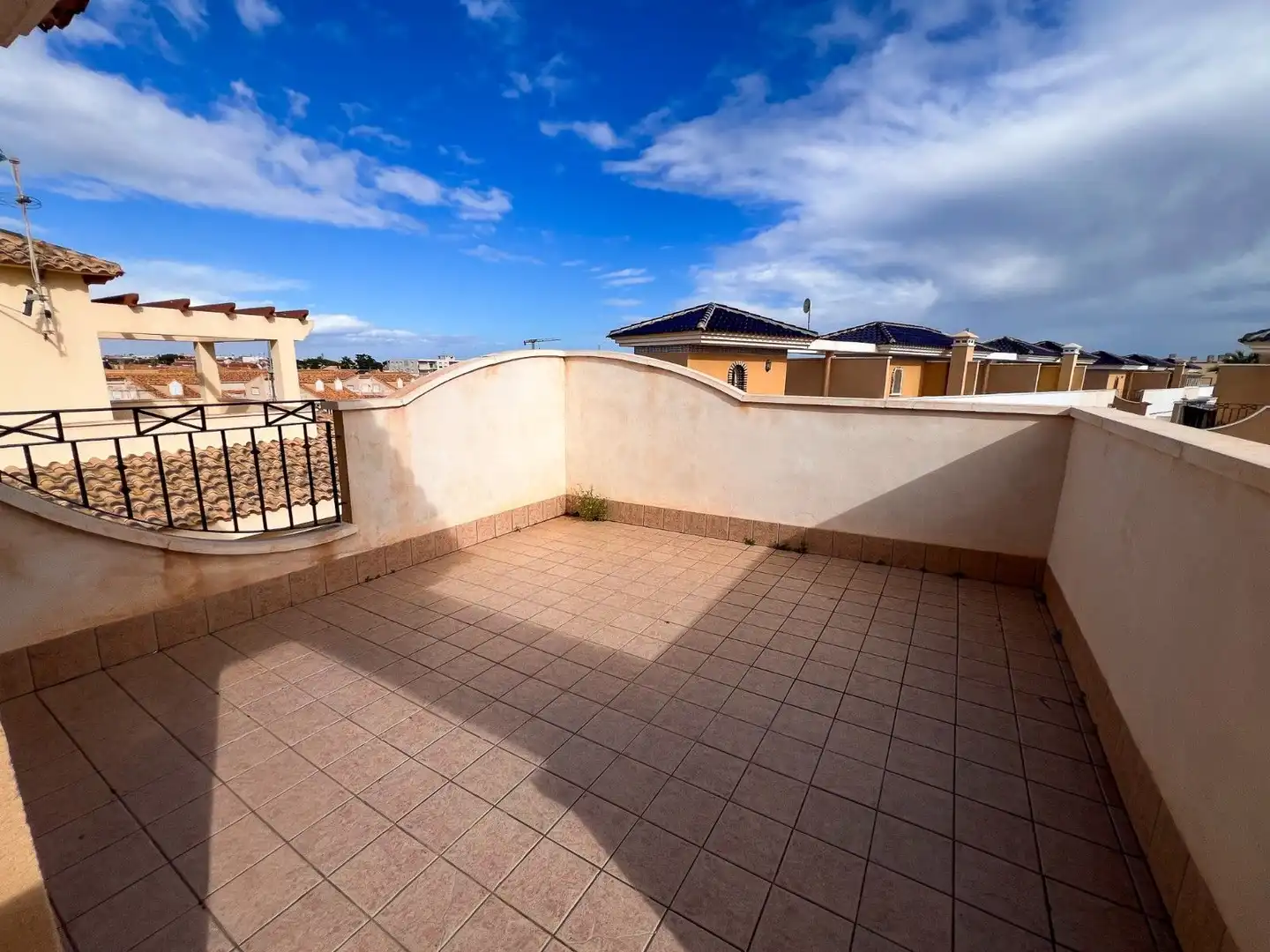 Terraza de Casa adosada en venta en Pilar de la Horadada con Aire acondicionado, Calefacción y Terraza