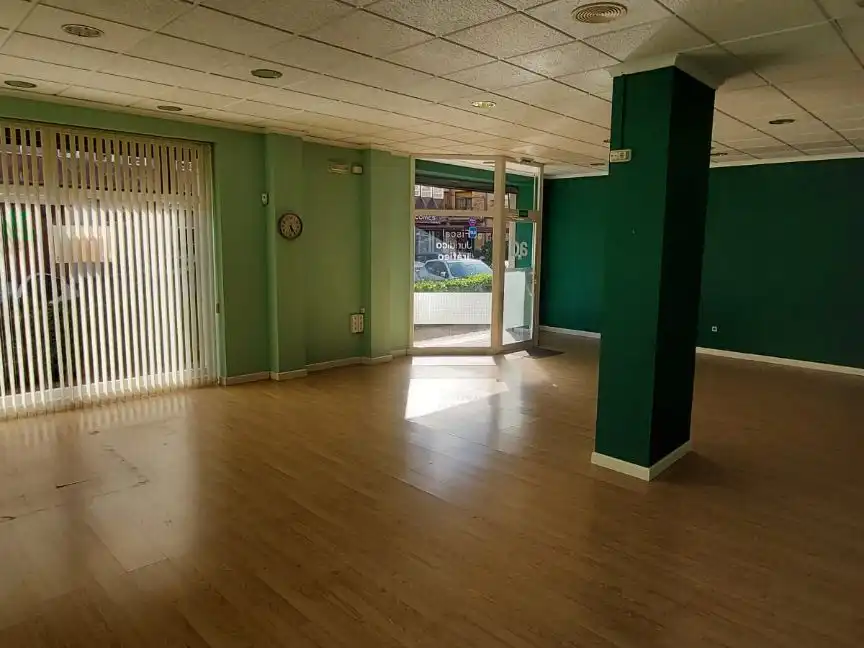 Commercial properties for rent in L'Eliana  with Parquet flooring