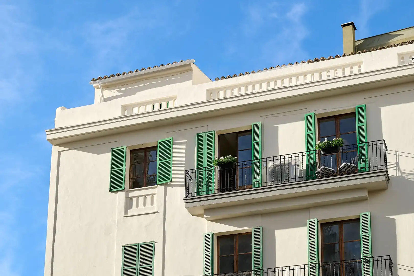 Außenansicht von Wohnungen zum Verkauf in  Palma de Mallorca mit Terrasse und Balkon