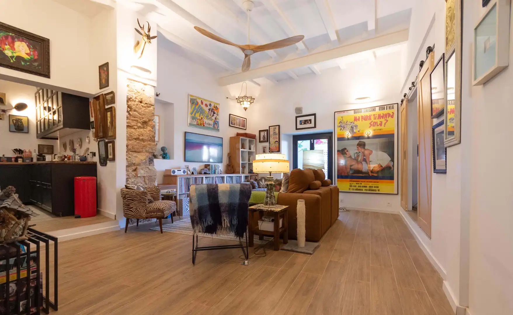Living room of Flat for sale in Sitges  with Air Conditioner, Heating and Terrace