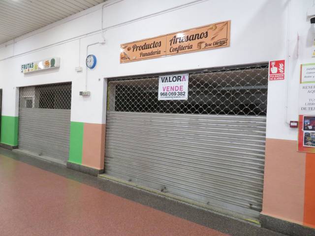 Local comercial en Alquiler en Avenida de Murcia en Ensanche