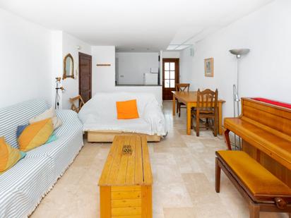 Bedroom of Flat for sale in  Granada Capital