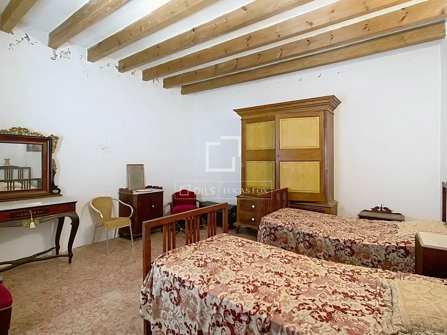 Dormitori de Finca rústica en venda en Ciutadella de Menorca amb Jardí privat i Traster