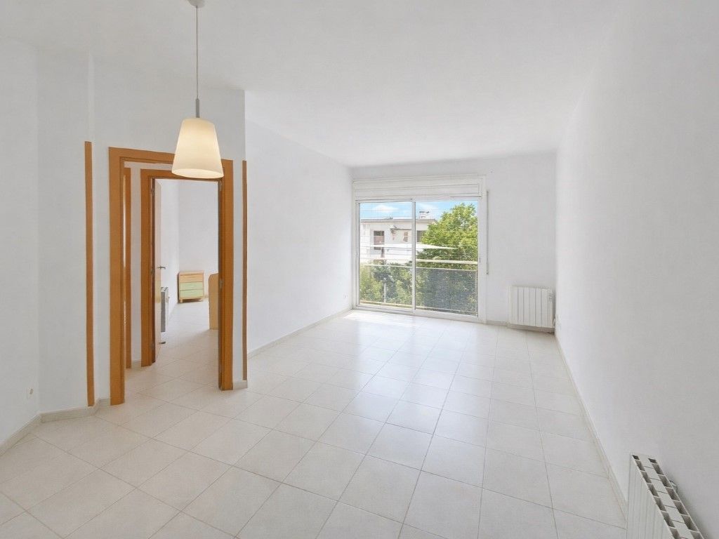 Exterior view of Planta baja for sale in Sant Sadurní d'Anoia  with Swimming Pool, Furnished and Oven