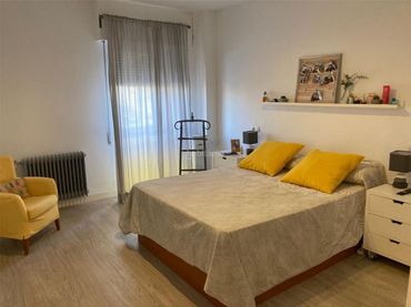 Appartement avec ascenseur à vendre à Calle Huelva 4