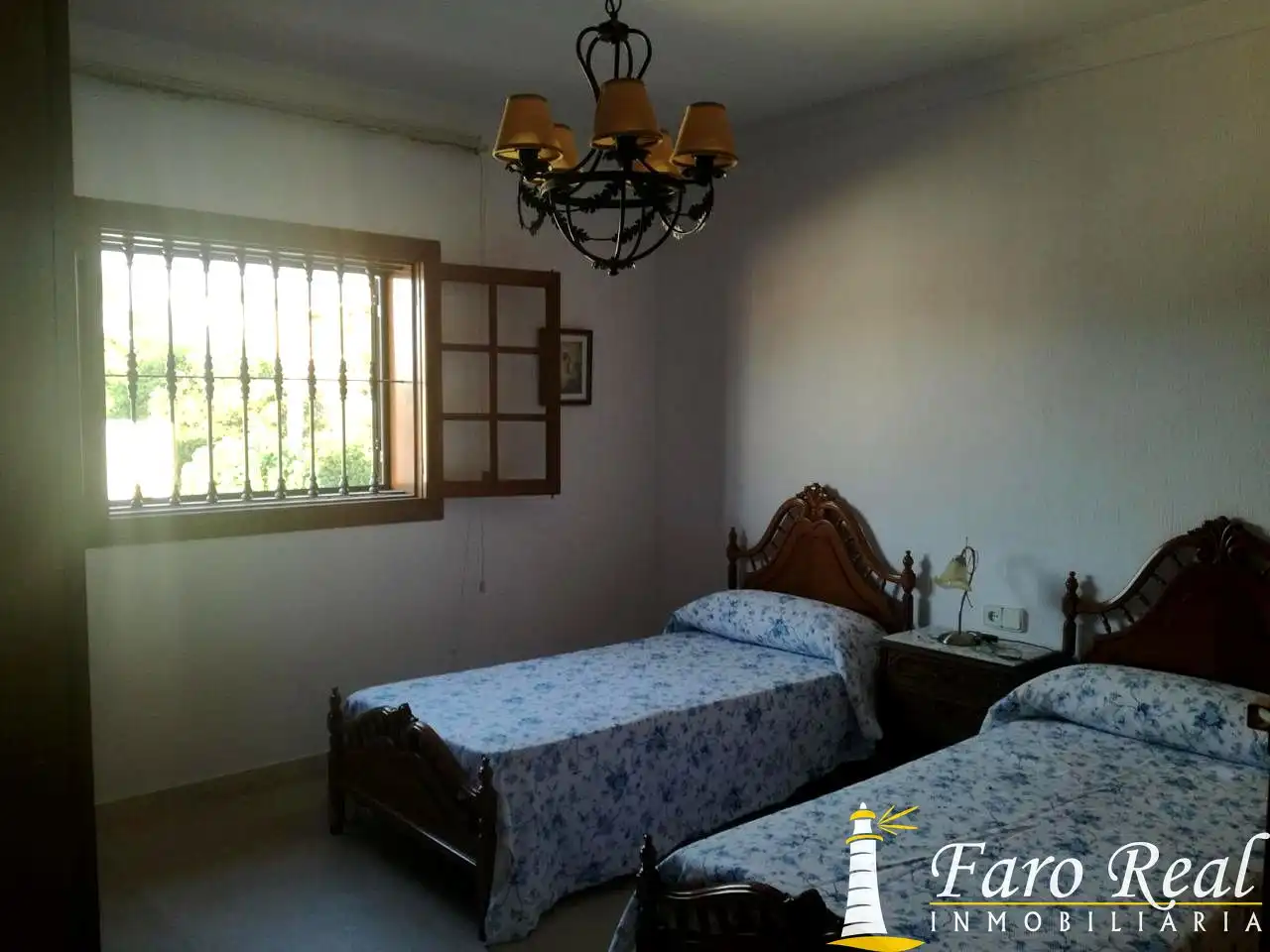 Houses for sale in Bonanza - Avda de Huelva - Barrio Andalucia