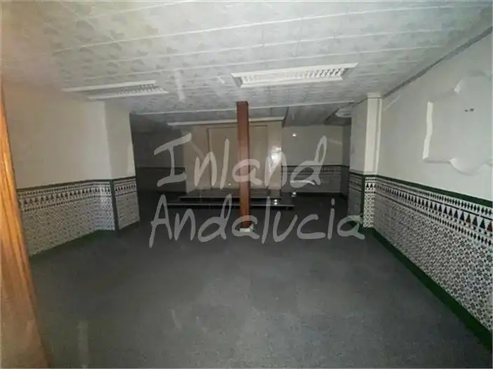 Commercial properties for sale in Alcalá la Real  with Air Conditioner