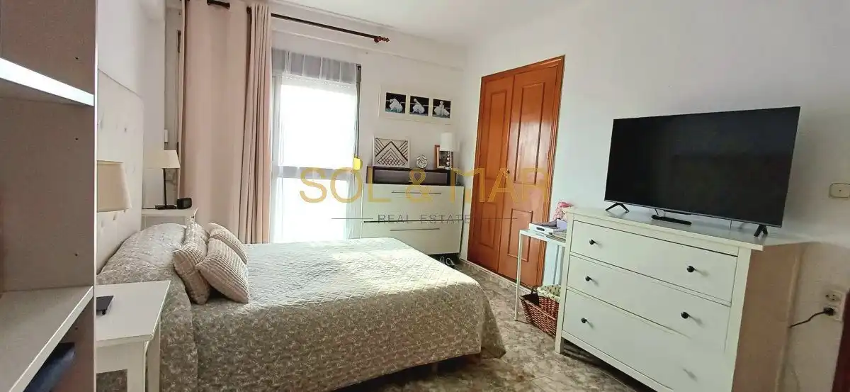 Habitación de Piso en venta en Torremolinos con Aire acondicionado, Calefacción y Terraza