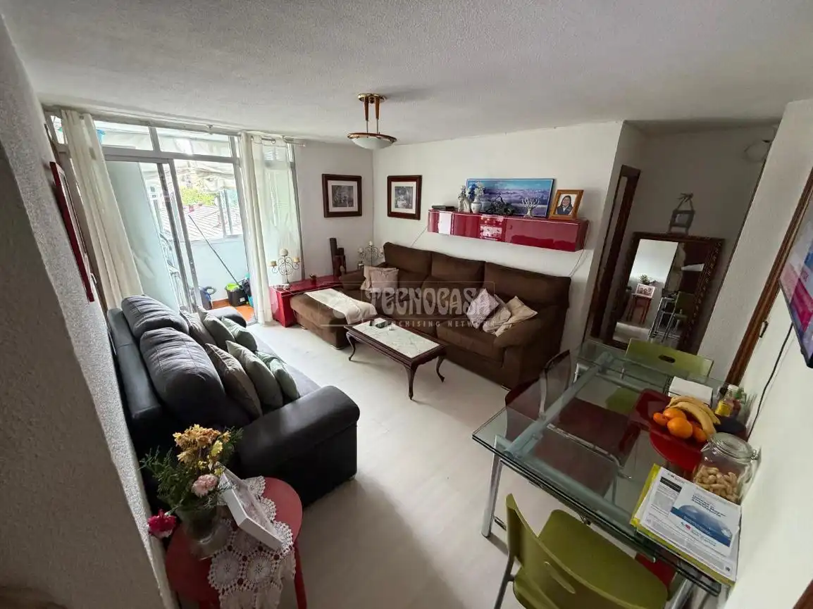 Living room of Flat for sale in Madrid