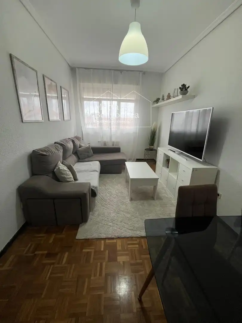 Living room of Flat for sale in Vitoria - Gasteiz  with Heating, Terrace and Storage room