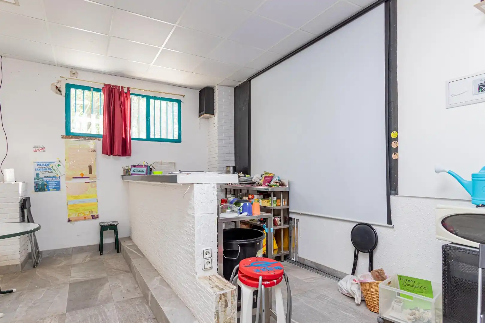 Kitchen of Commercial properties for sale in Tres Cantos