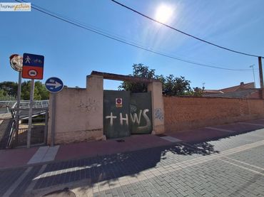 Terrenys i solars en venda a de Santiago 16