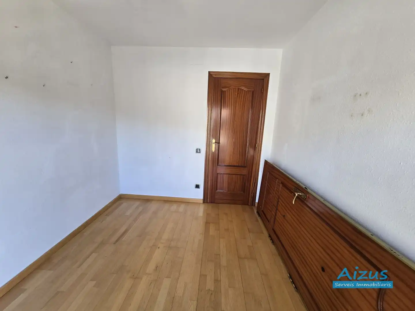 Habitación de Dúplex en venta en Rubí con Parquet, Terraza y Balcón