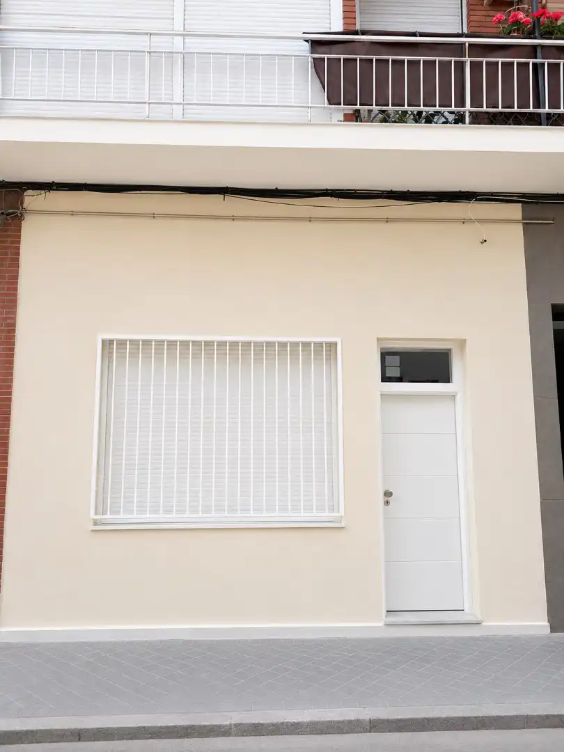 Vista exterior de Piso en venta en Madrid con Calefacción y Horno