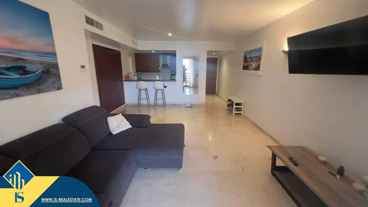 Sala d'estar de Pis de lloguer en Torrevieja amb Terrassa, Moblat i Forn