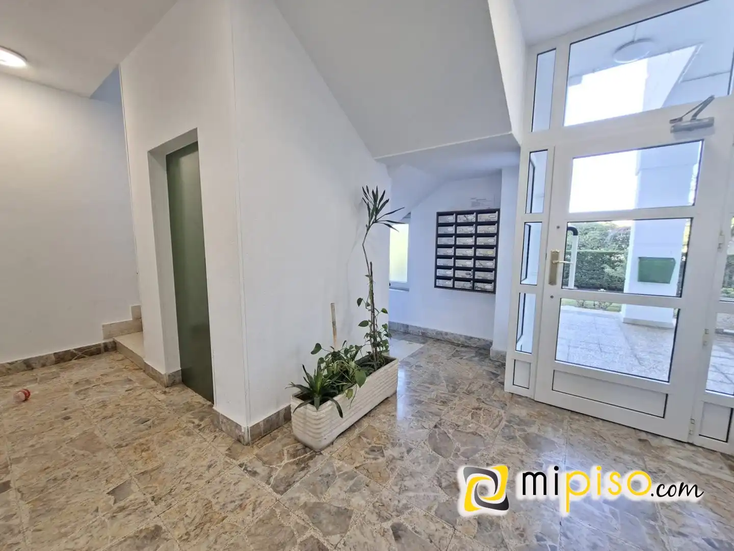 Flat for rent in Laredo  with Terrace and Furnished