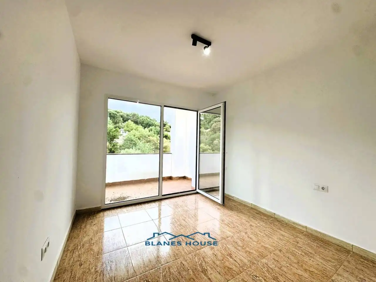 Terrassa de Casa o xalet en venda en Maçanet de la Selva amb Jardí privat, Terrassa i Alarma