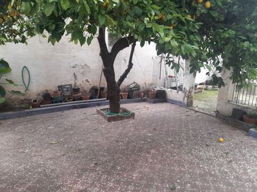 House with balcony for sale in Calle Torre