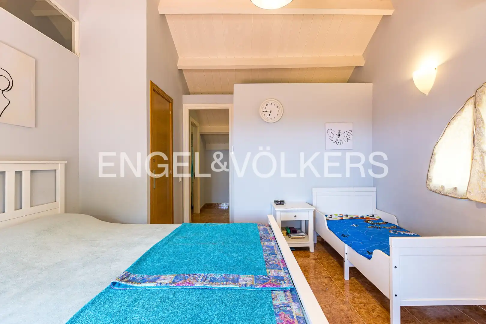 Schlafzimmer von Einfamilien-Reihenhaus zur Miete in Castelldefels mit Klimaanlage, Heizung und Privatgarten