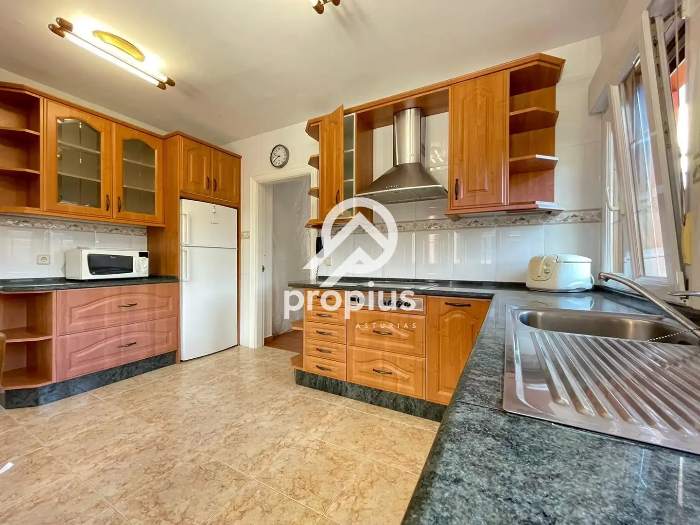 Kitchen of Houses for sale in Llanes  with Heating, Private garden and Terrace