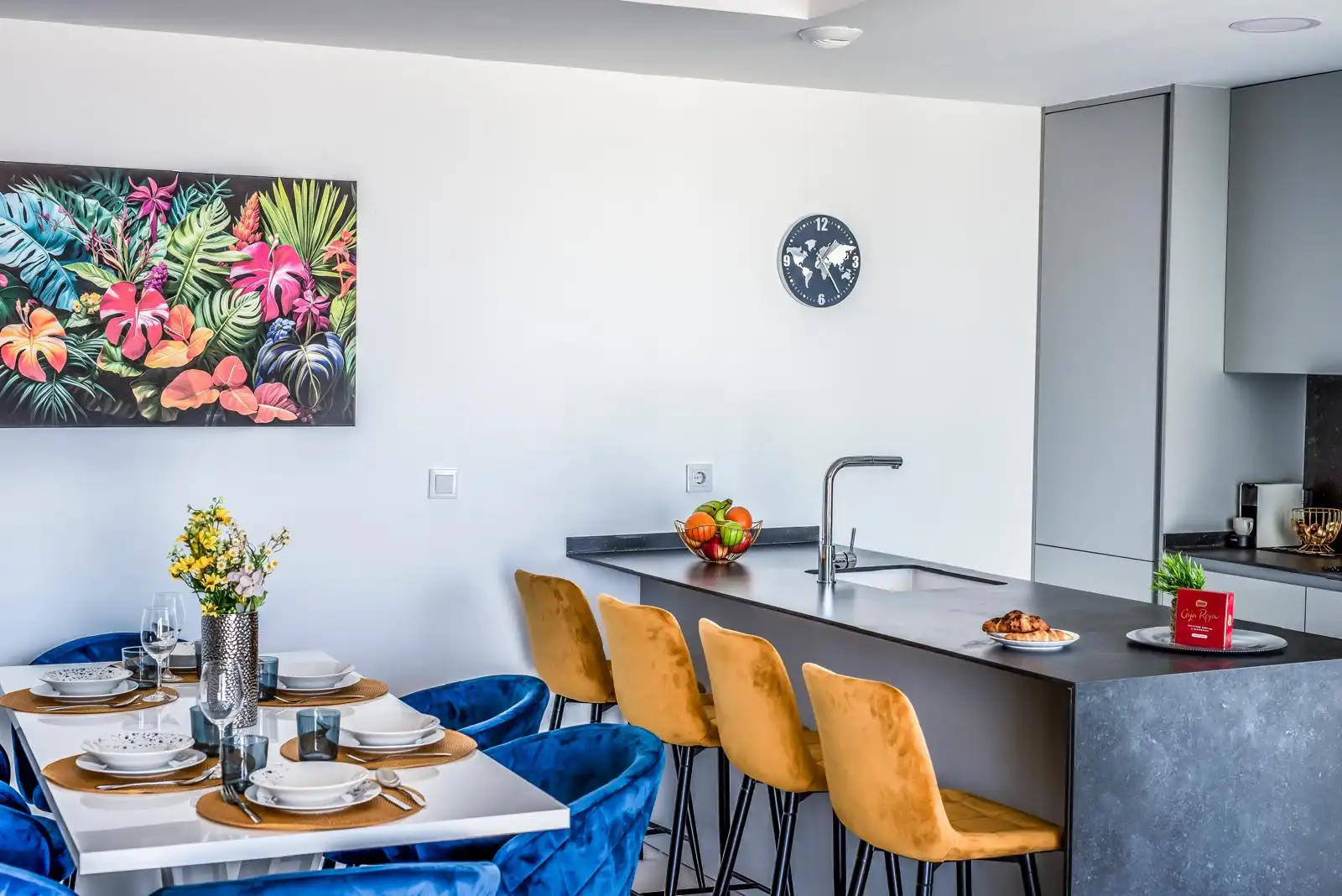 Apartament amb terrassa en venda a 8 DE MARZO 1, imagen 7