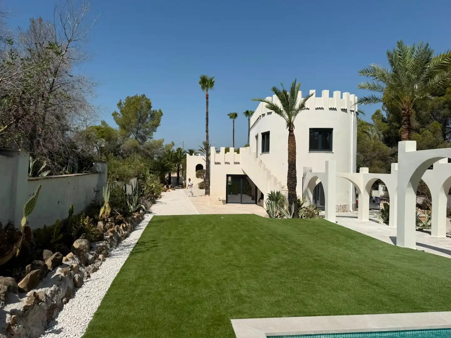 Vista exterior de Casa o chalet en venta en L'Alfàs del Pi con Jardín privado, Terraza y Trastero