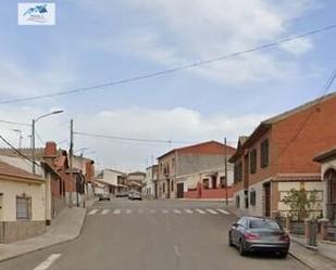 Vista exterior de Pis en venda en La Puebla de Montalbán amb Terrassa