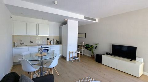 Foto 2 de Apartamento de alquiler en El Poblenou, Barcelona Capital