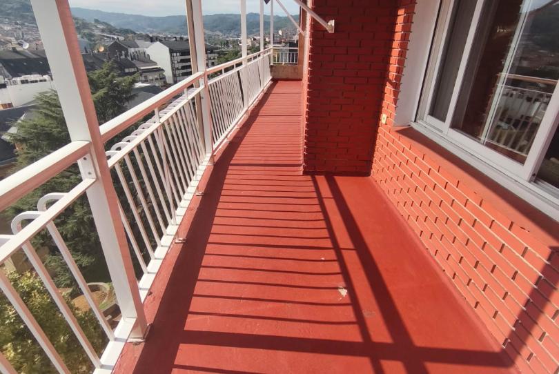 Foto 1 de Pis en venda a Centro, Ourense