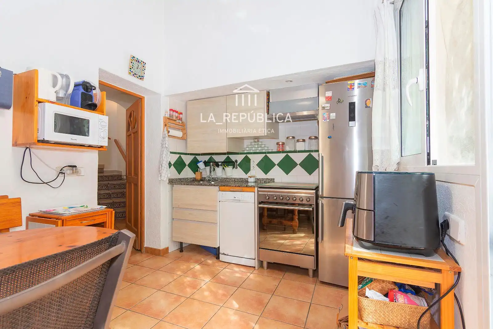 Cocina de Casa o chalet en venta en Cabrera de Mar con Aire acondicionado, Calefacción y Jardín privado