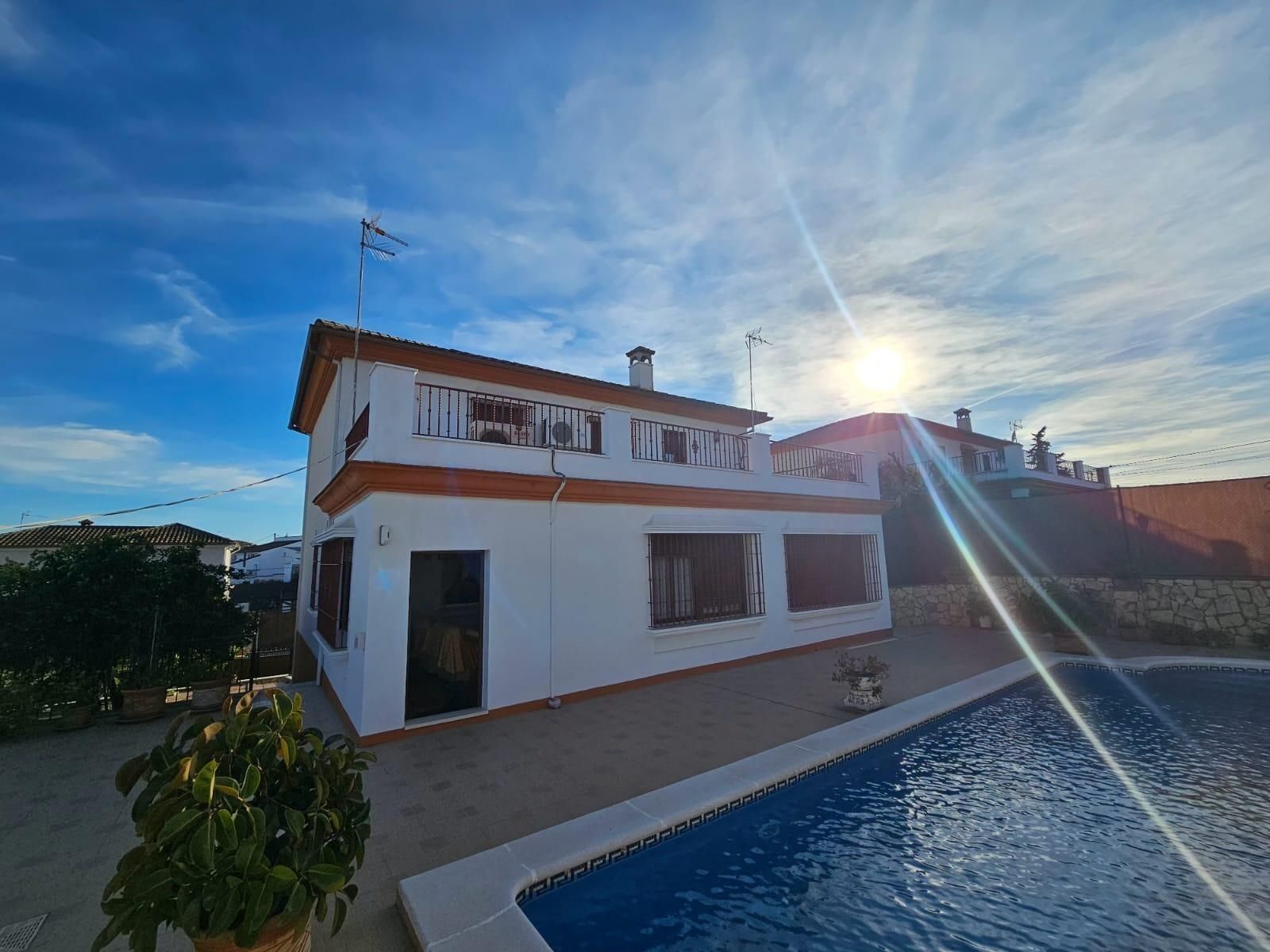 Exterior view of House or chalet for sale in  Córdoba Capital  with Air Conditioner, Private garden and Terrace