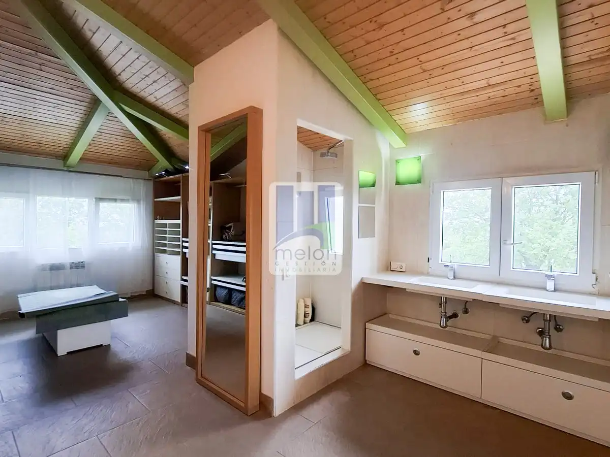 Baño de Casa o chalet en venta en Valdorros con Trastero