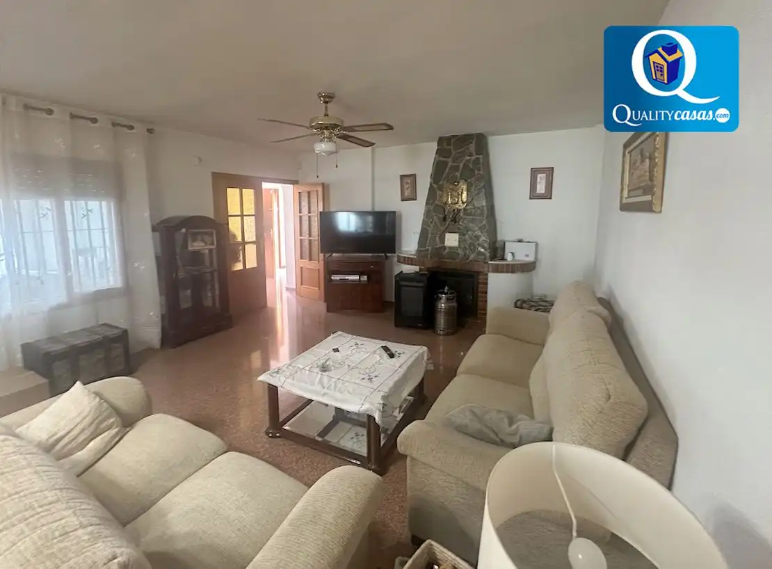 Sala de estar de Casa o chalet en venta en Mutxamel con Aire acondicionado, Calefacción y Terraza
