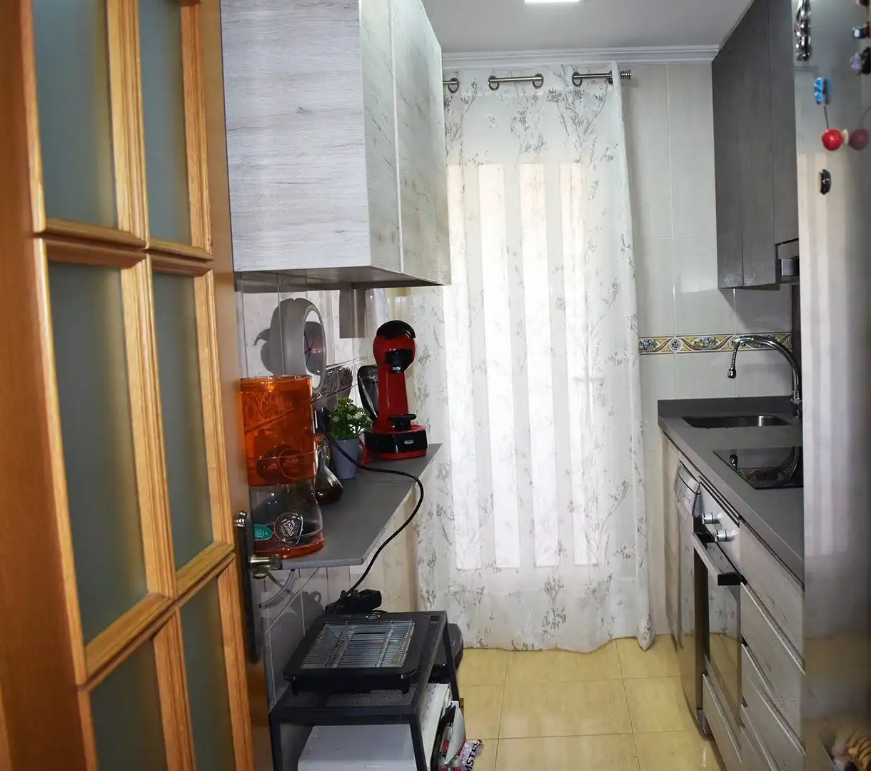 Casa aparellada amb terrassa en venda a Zona Carrefour - Urbanizaciones, imagen 4