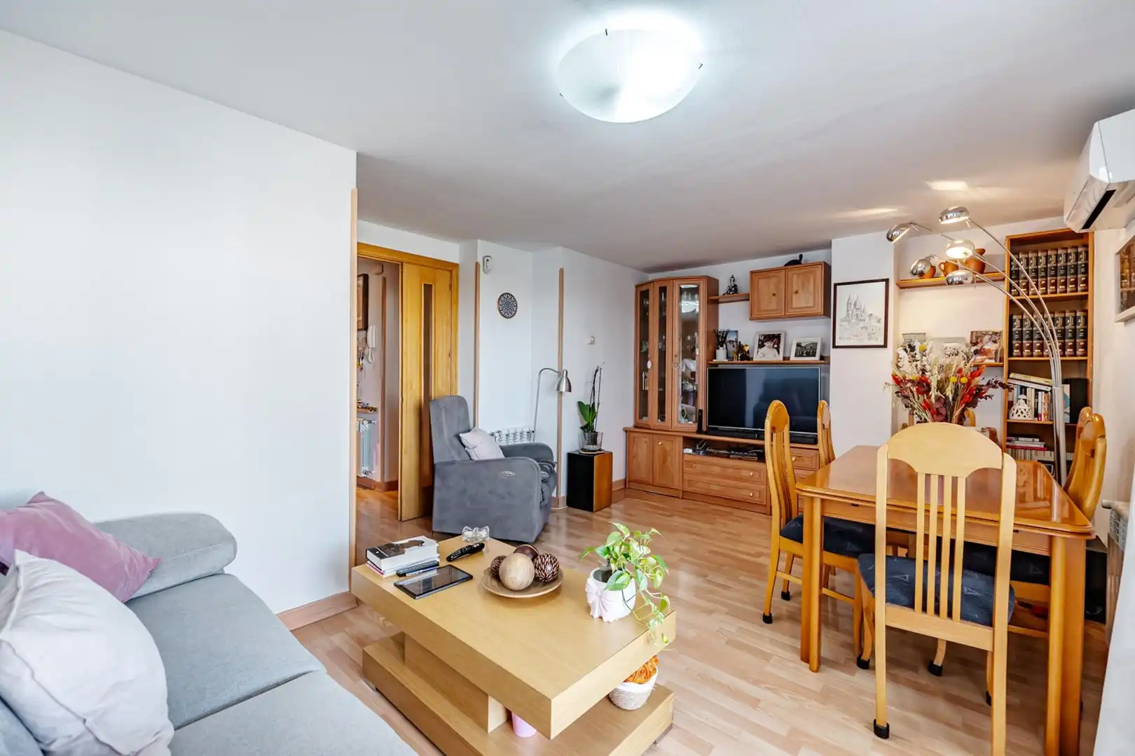 Sala de estar de Ático en venta en Madrid con Aire acondicionado, Calefacción y Terraza