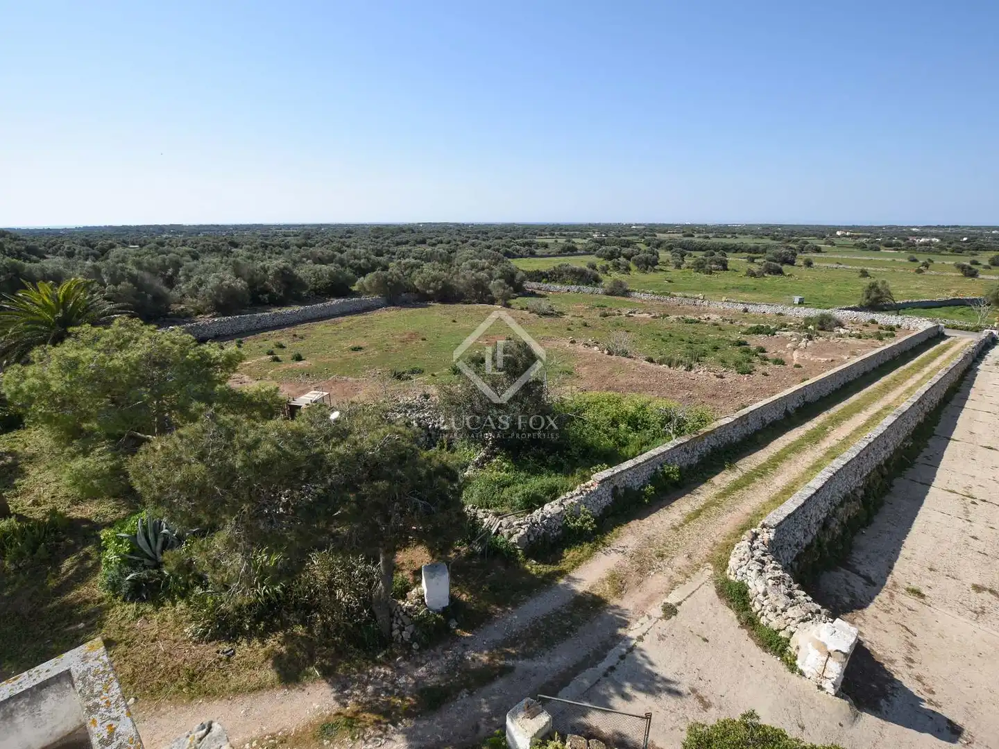 Finca rústica en venta en Ciutadella de Menorca con Jardín privado, Terraza y Trastero