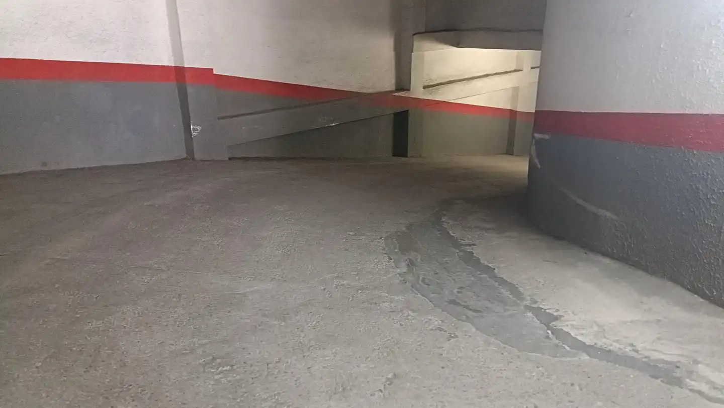 Garage zur Miete in Nou Moles