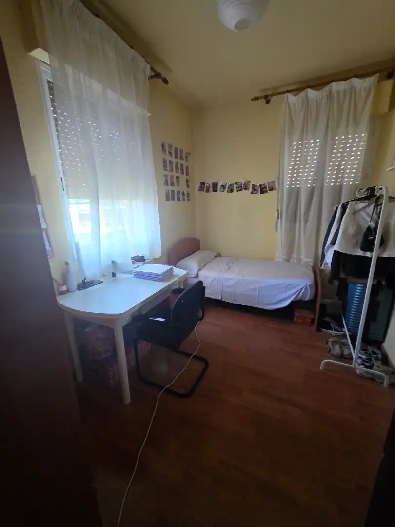 Habitación de Piso de alquiler en Toledo con Aire acondicionado, Calefacción y Amueblado