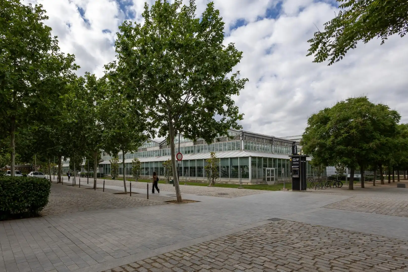 Vista exterior de Estudio de alquiler en Madrid con Aire acondicionado, Calefacción y Amueblado