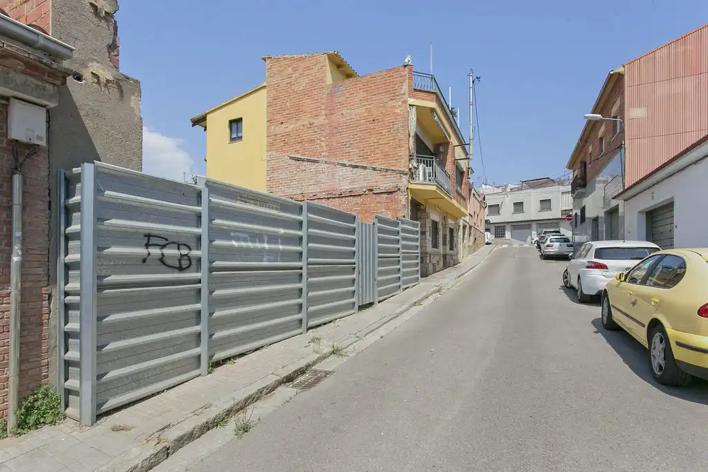 Exterior view of Land for sale in Mollet del Vallès