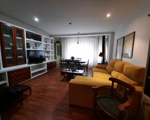 Living room of Flat to rent in Badajoz Capital  with Air Conditioner, Heating and Furnished