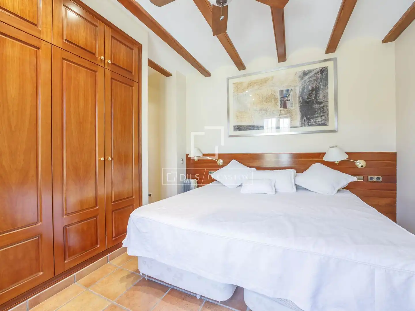 Habitación de Finca rústica en venta en Rocafort con Aire acondicionado, Jardín privado y Terraza