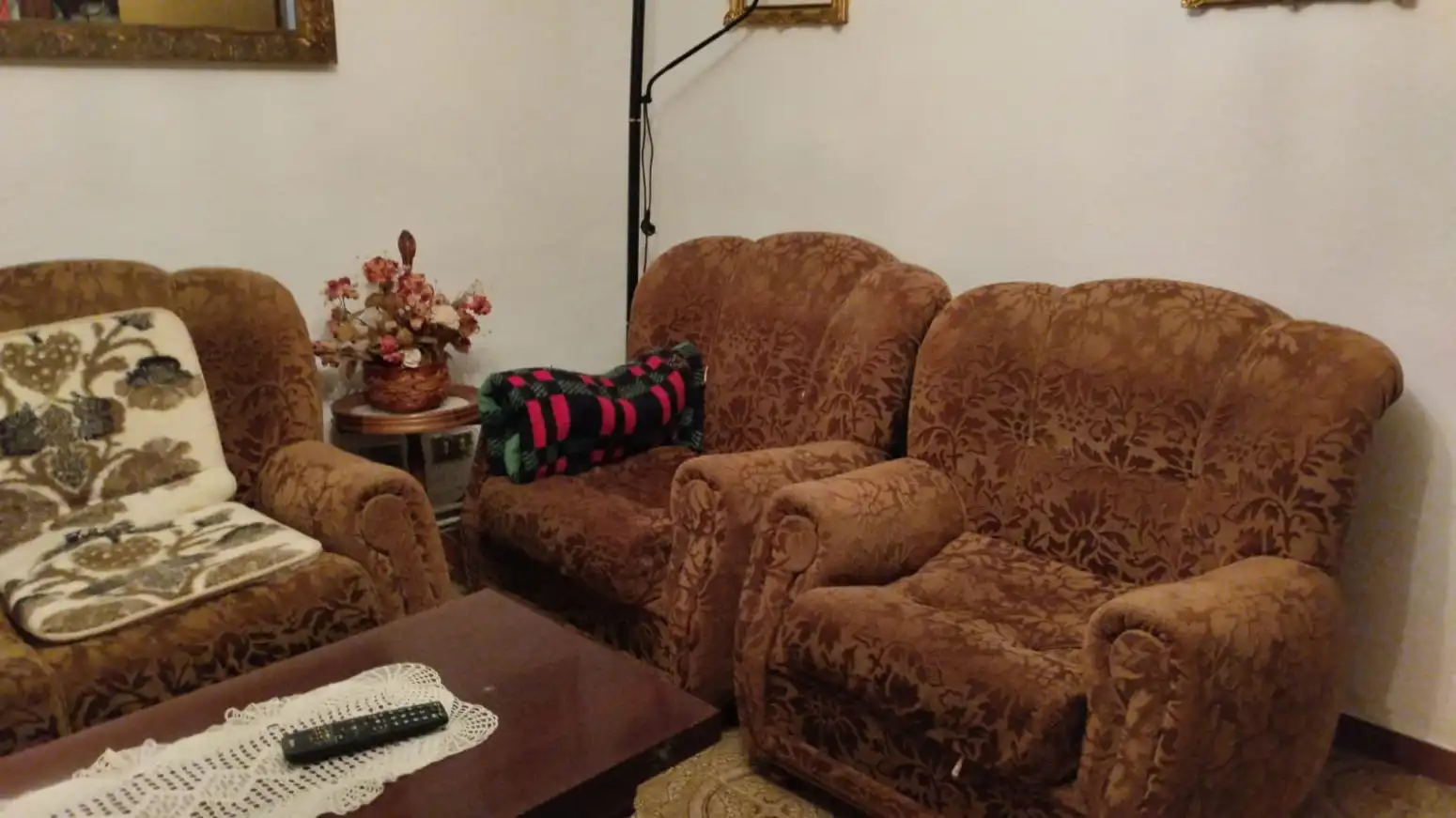 Sala d'estar de Casa adosada en venda en El Redal amb Calefacció i Jardí privat